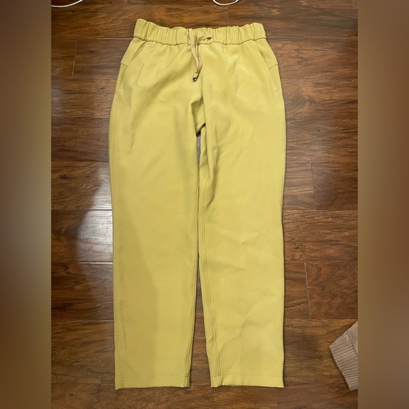 lululemon athletica Pants - Lululemon On the Fly 7/8 Pants Size 6